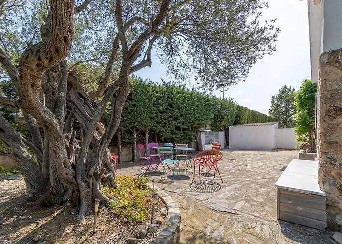 Mb1-House With Big Garden ,Swimming-Pool, & Barbacue In Roses