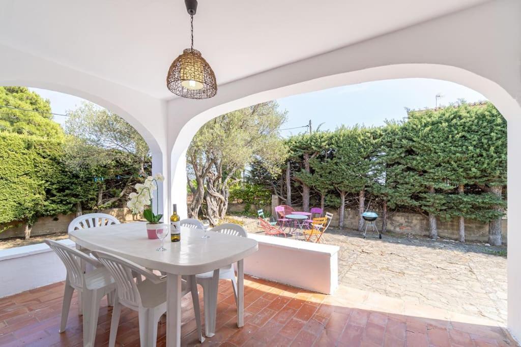 Holiday home Mb1-house With Big Garden ,swimming-pool, & Barbacue In Roses