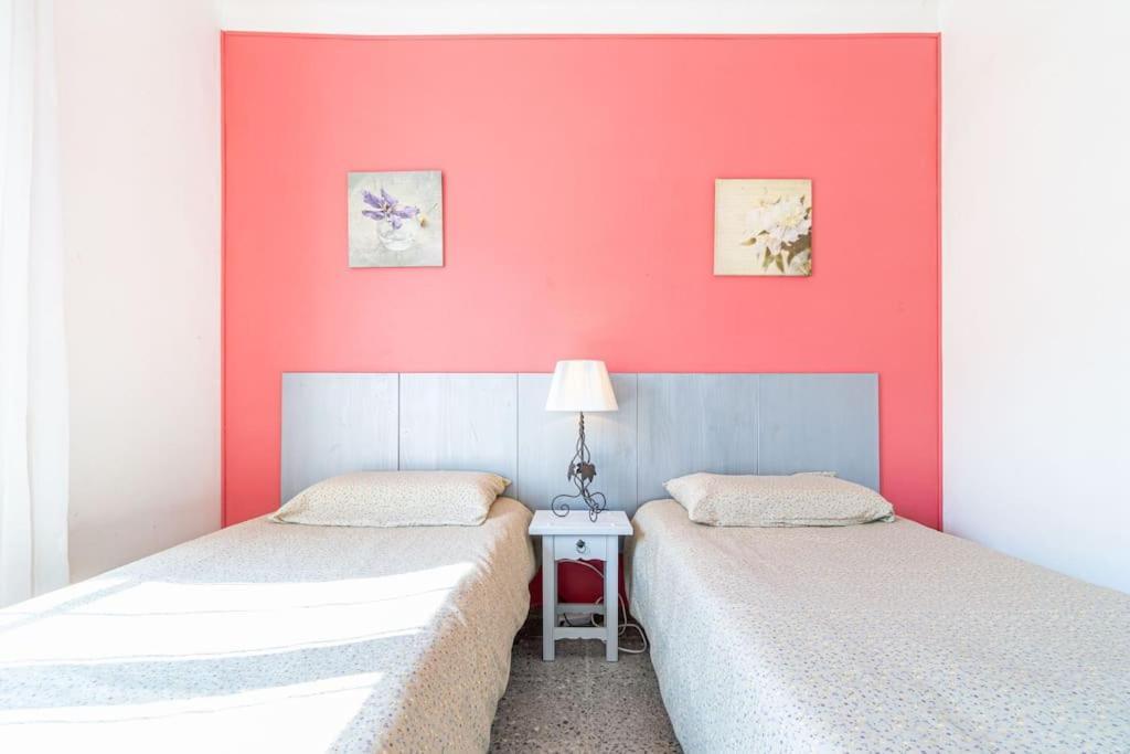 Mb1-house With Big Garden ,swimming-pool, & Barbacue In Roses