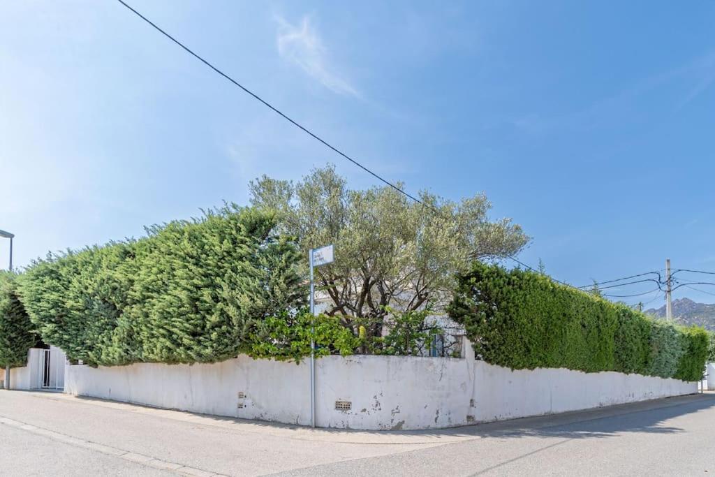 Mb1-house With Big Garden ,swimming-pool, & Barbacue In *