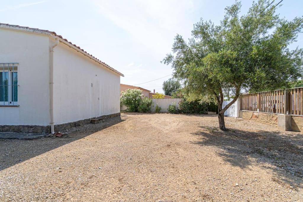 Mb1-house With Big Garden ,swimming-pool, & Barbacue In Сasa de vacaciones Rosas