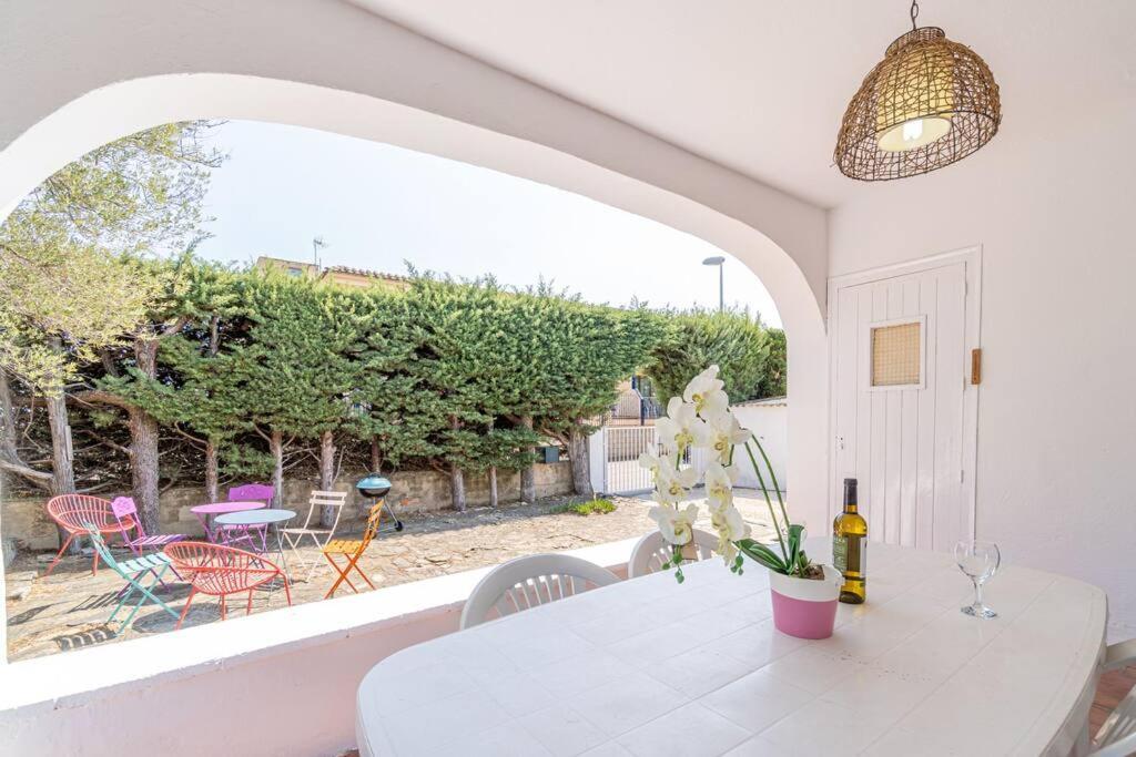 Mb1-house With Big Garden ,swimming-pool, & Barbacue In Roses